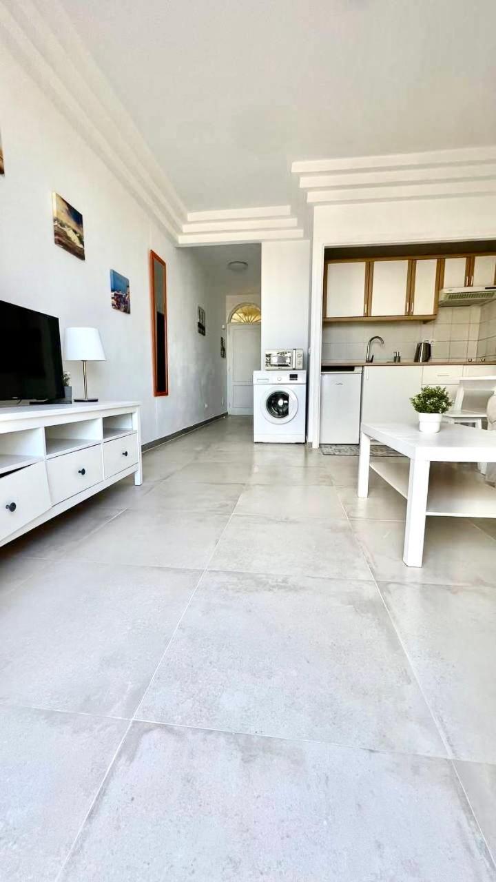 Ocean View Apartment In Orlando Costa Adeje  ภายนอก รูปภาพ